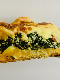 Una foto de TARTA DE ESPINACAS 🥬 Y RICOTA 🍚 (con masa casera)🥮😉😋❤️