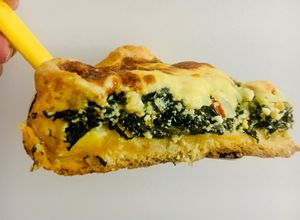 Una foto de TARTA DE ESPINACAS 🥬 Y RICOTA 🍚 (con masa casera)🥮😉😋❤️