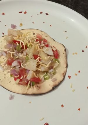 मसाला पापड़ (Masala papad recipe in hindi) रेसिपी मुख्य फोटो