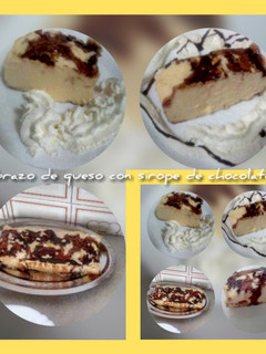 Una foto de Brazo de queso con sirope de chocolate