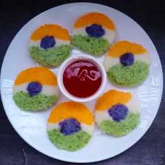 वेजिटेबल तिरंगा इडली(vegetables TIRANGA IDLI RECIPE IN HINDI)-レシピのメイン写真