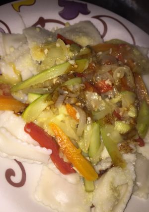 Una foto de Pasta con Salsa de Verduras