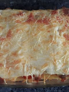 Una foto de Lasaña de verduras con bechamel