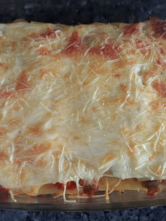 Una foto de Lasaña de verduras con bechamel