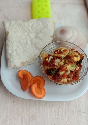 अंडा मसाला (anda masala recipe in marathi) रेसिपी चे मुख्य फोटो 