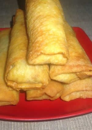 A picture of Spring rolls.