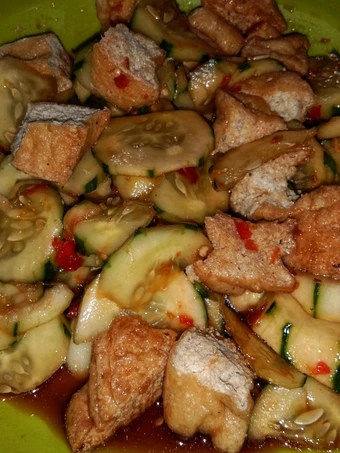 Langkah Mudah untuk Menyiapkan Resep  Tahu Timun bumbu rujak yang Enak, Bikin Ketagihan