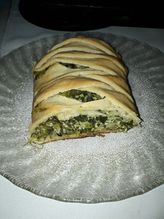Una foto de Tarta de verdura y ricota con masa de mayonesa