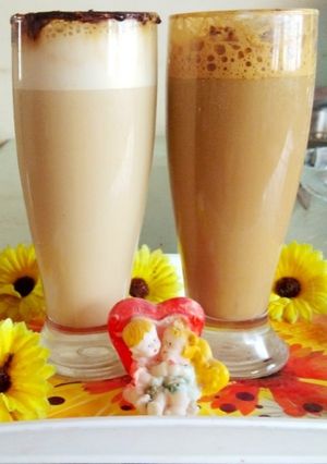 કોકો કોલ્ડ કોફી & કોલ્ડ કોફી (Coco Cold Coffee & Cold Coffee Recipe In Gujarati) રેસીપી મુખ્ય ફોટો