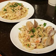 A picture of Linguine al Vongole .