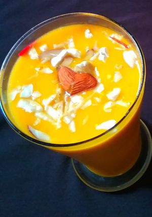 ম্যাংগো মিল্কশেক (Mango milkshake recipe in Bengali) রেসিপির প্রধান ছবি