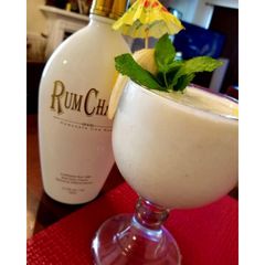 A picture of Banana rumchata colada.