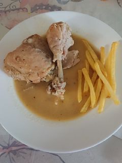 Una foto de Pollo a la salvia