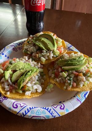 Una foto de Tostadas de ceviche de pescado