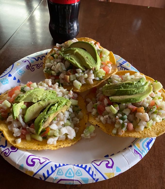 Una foto de Tostadas de ceviche de pescado