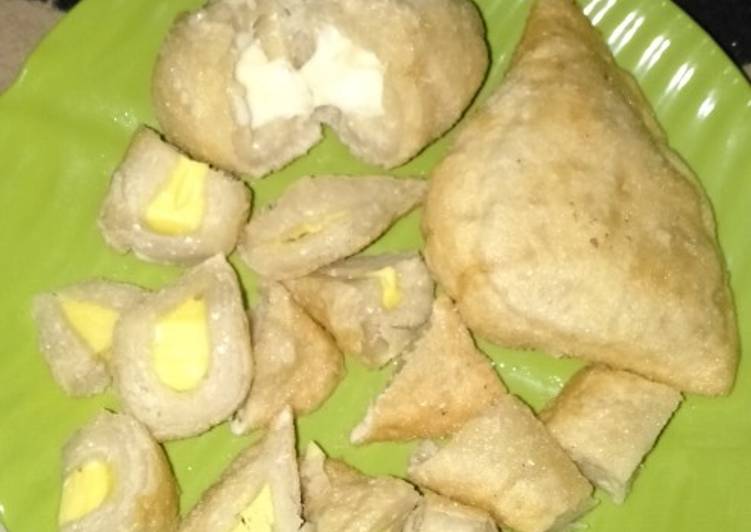 Pempek Isi Telur & Mozarella (tanpa ikan)