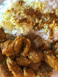 Una foto de Pollo al ras el hanout