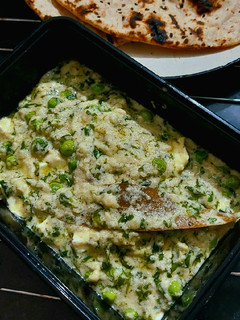 A picture of Methi Malai Matar Paneer.