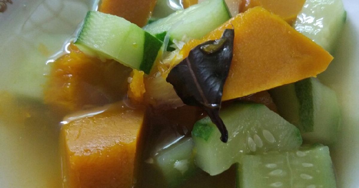 Resep Sayur Labu Kuning Dan Timun oleh Puji astuti - Cookpad