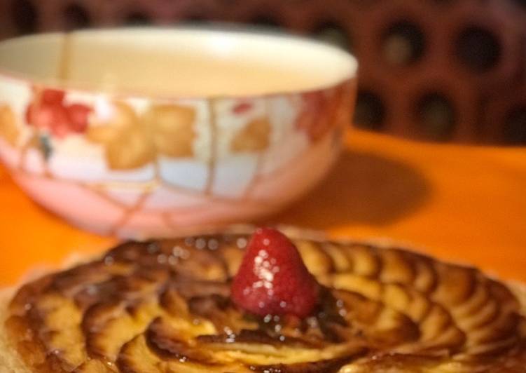 Easiest Way to Prepare Quick Tarta de manzana con base de ciruela