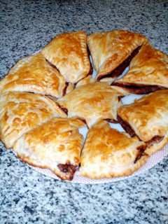 Una foto de Flor de hojaldre y nutella