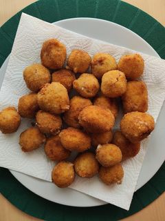 Una foto de Croquetas de jamón serrano