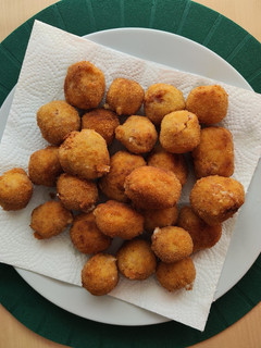 Una foto de Croquetas de jamón serrano