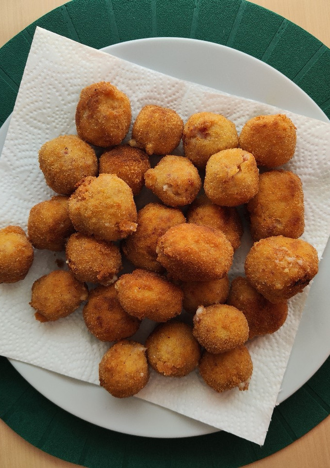 Una foto de Croquetas de jamón serrano