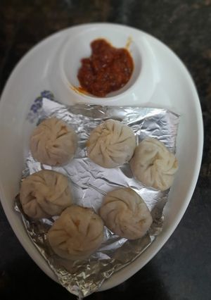 मोमोस (momos recipe in hindi) रेसिपी मुख्य फोटो