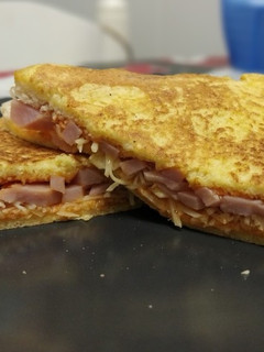 Una foto de 🥪 Sándwich Pizza a la sartén