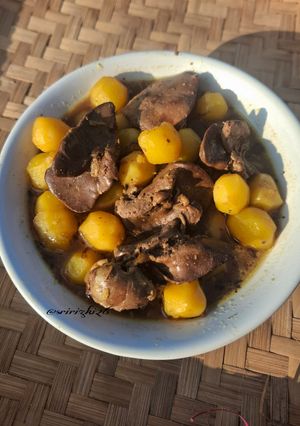 Foto resep Semur Kentang Hati Ayam