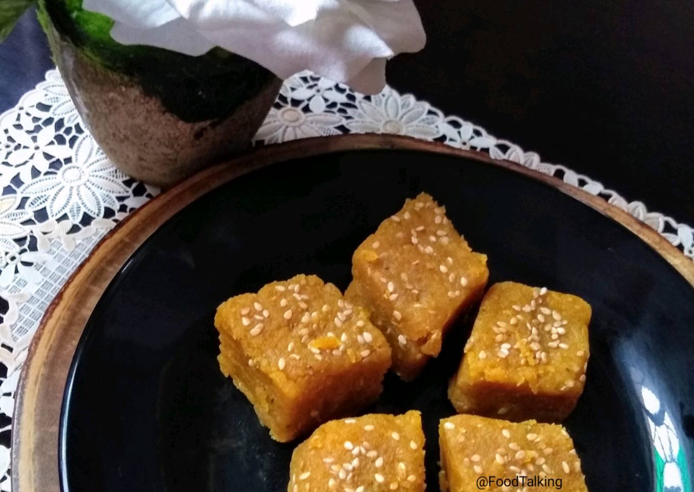 Kaddu Burfi (Pumpkin Burfi)