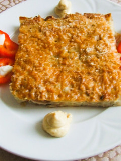 Cukkinis-sonkás-burgonyás kocka sütőben sütve recept fotója
