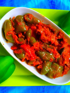 सिमला मिरची भाजी (shimla mirchi bhaji recipe in marathi) रेसिपी चे मुख्य फोटो