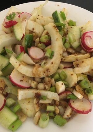 A picture of Fennel and Garlic Salad.
