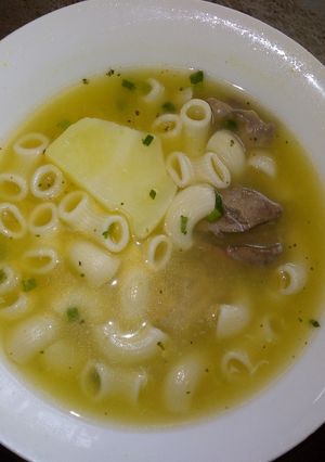 Una foto de Sopita de hígados de pollo