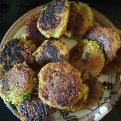 A picture of Dal vada.