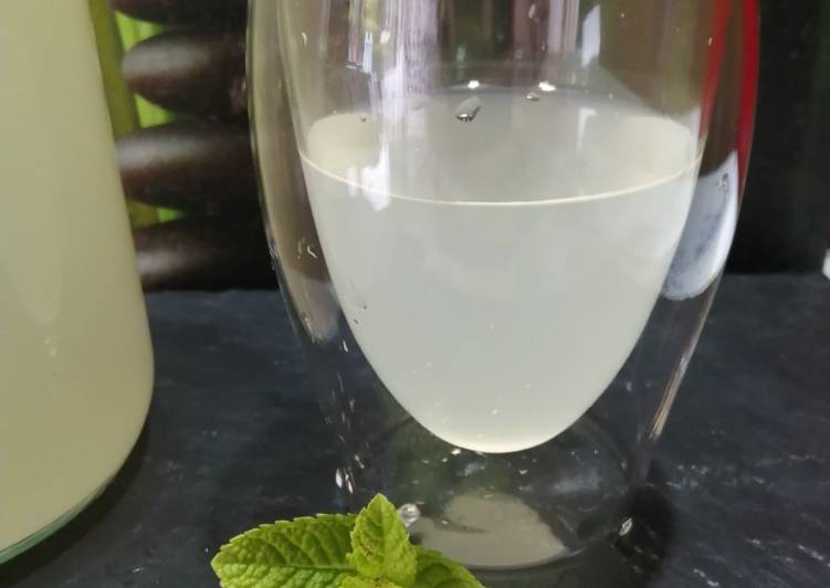 Easiest Way to Cook Tasty Eau detox menthe🌿 gingembre🍋citron vert