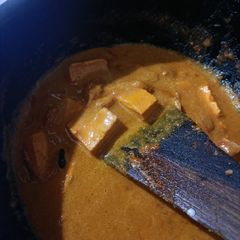 A picture of Paneer butter masala.