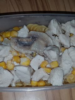 Tejszínes kukoricás csirkemellragu recept fotója
