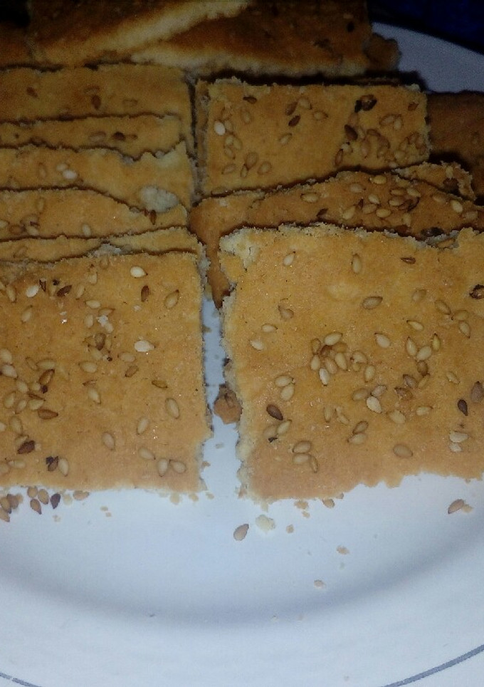 عکسی از دستور بیسکوییت کنجدی