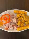 CEVICHE DE PESCADO/CHICHARRÓN DE PESCADO
