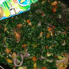 A picture of Spinach sauce.