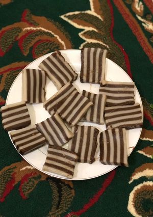 Foto resep Kue lapis kesukaan kakak Salma ❤️❤️❤️