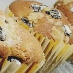 Muffins de vainilla con arándanos y crumble