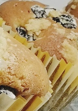 Una foto de Muffins de vainilla con arándanos y crumble