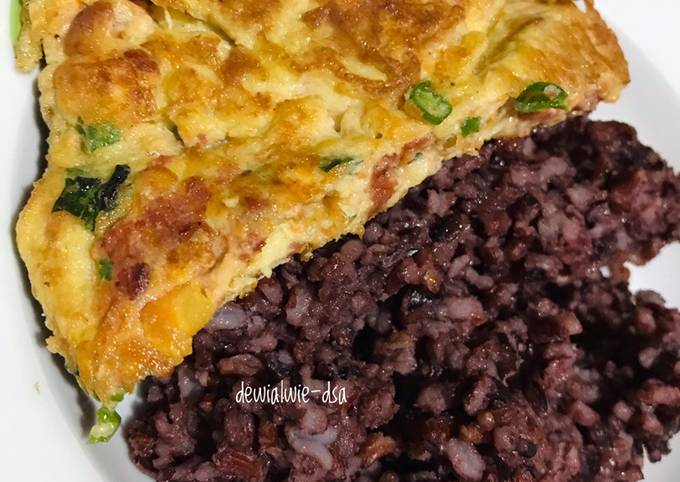 Cara Gampang Membuat Telur dadar kornet Anti Gagal