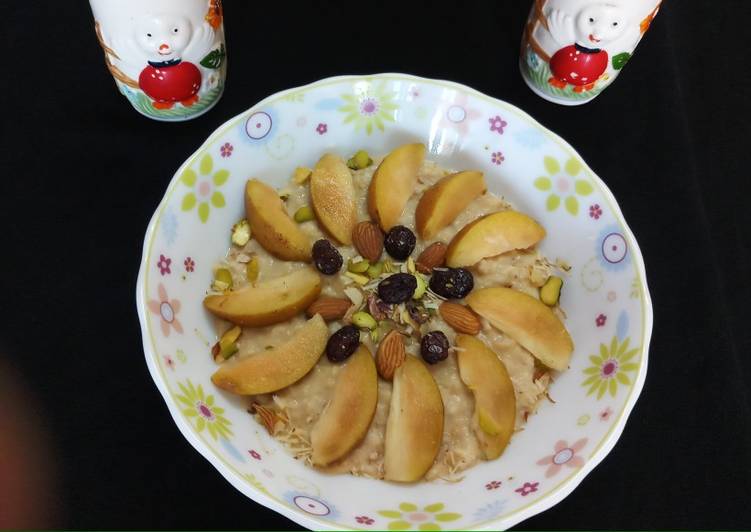 Steps to Make Chikko (sapodilla)and oats porridge