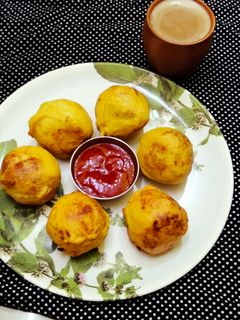 ब्रेड पकौड़ा (bread pakoda recipe in Hindi) रेसिपी मुख्य फोटो