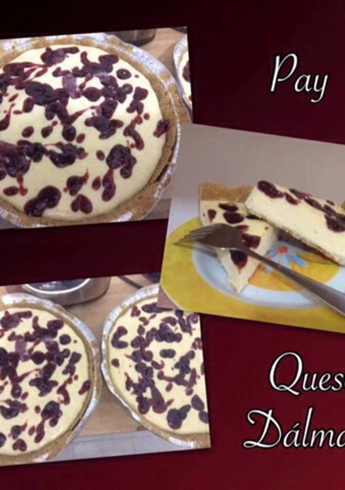 Una foto de Pay de queso dálmata